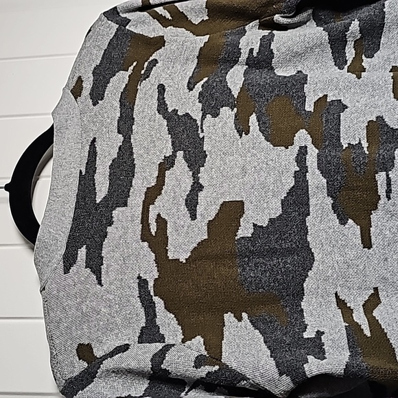 Vince Camuto sm camo cardigan - Picture 9 of 11